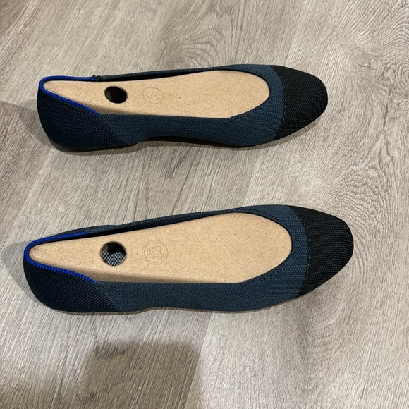 Rothy’s brand new - Picture 2 of 5